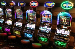 Read more about the article Know how picking the right slot machine increases your chances to win